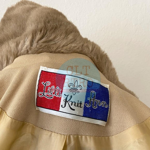 vtg Lilli Ann • Car Coat w Dramatic Collar & Cuffs - Picture 10 of 16